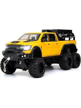 Diecast Pickup Trucks for Boys 3+ | Light & Sound Metal Toy Cars | Birthday Gift